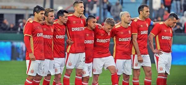 إستوديانتس لابلاتا 