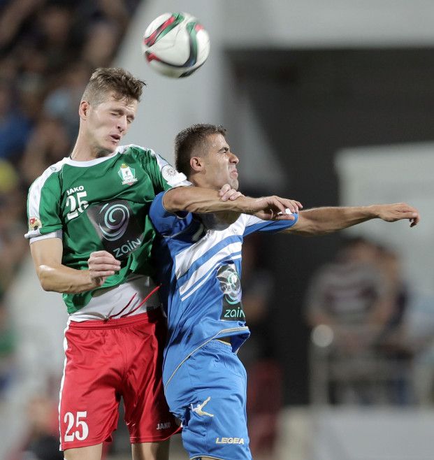 من لقاء الوحدات والرمثا