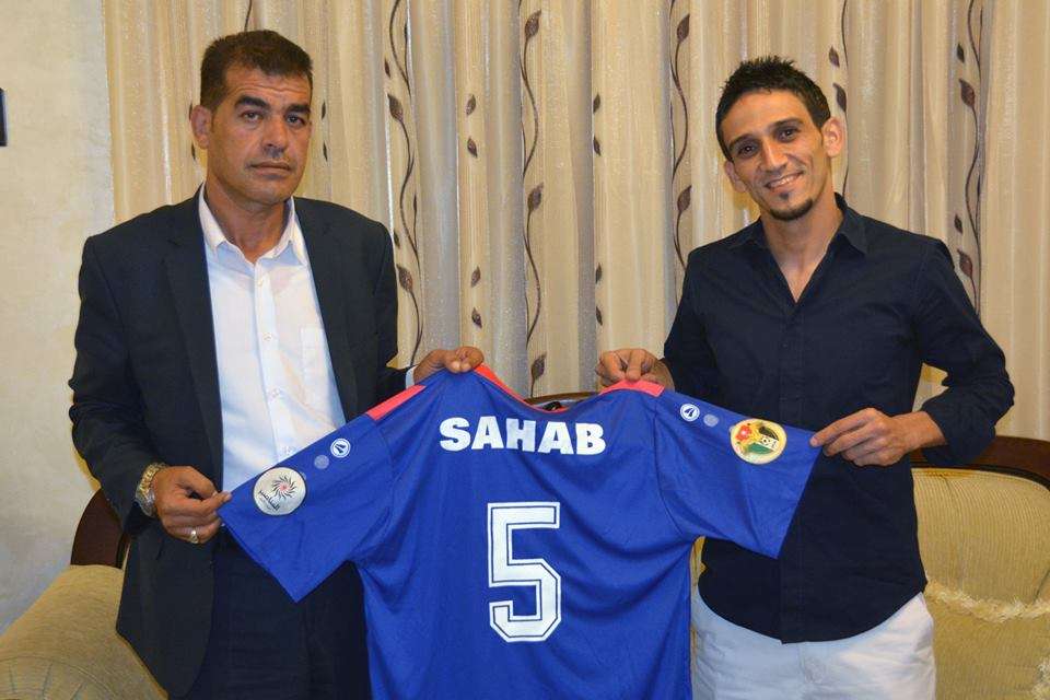 من توقيع أبو طعيمة