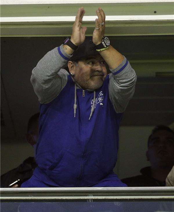 دييجو أرماندو مارادونا