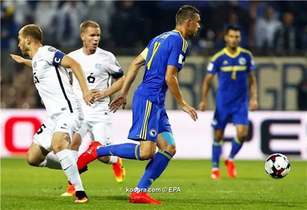 ?i=epa%2fsoccer%2f2016-09%2f2016-09-06%2f2016-09-06-05527751_epa