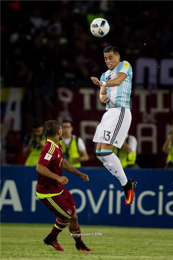 ?i=epa%2fsoccer%2f2016-09%2f2016-09-07%2f2016-09-07-05527951_epa