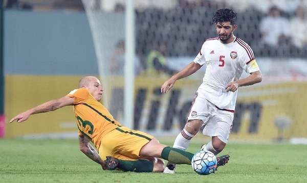 الإمارات وأستراليا