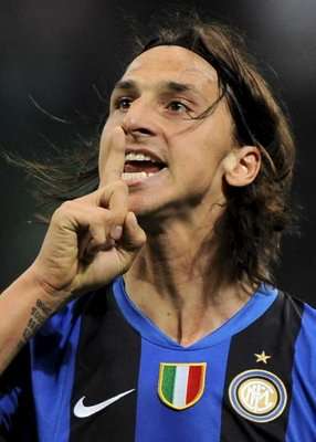 إبراهيموفيتش هل سيبقى مع الإنتر أم سيذهب إلى إسبانيا ؟