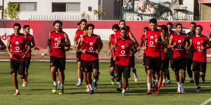 جانب من تدريبات الأهلي