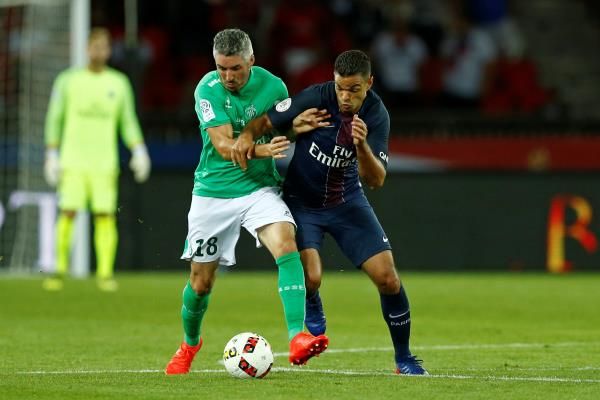2016-09-09t200709z_583898311_s1aeuajeenaa_rtrmadp_3_france-soccer_reuters