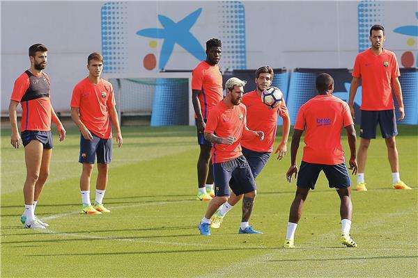 جانب من تدريبات برشلونة