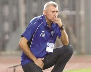 أيمن الحسيني 