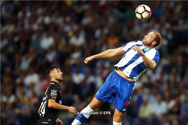 ?i=epa%2fsoccer%2f2016-09%2f2016-09-10%2f2016-09-10-05534161_epa