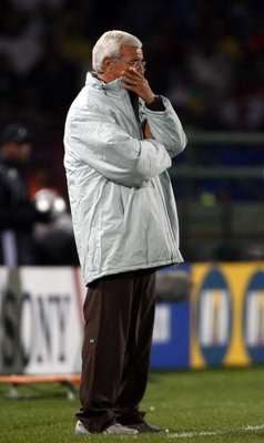 ليبي يعد بالعمل الشاق بعد الاخفاق