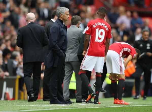 2016-09-10t123517z_116512517_mt1aci14602950_rtrmadp_3_soccer-england-mun-mci_reuters