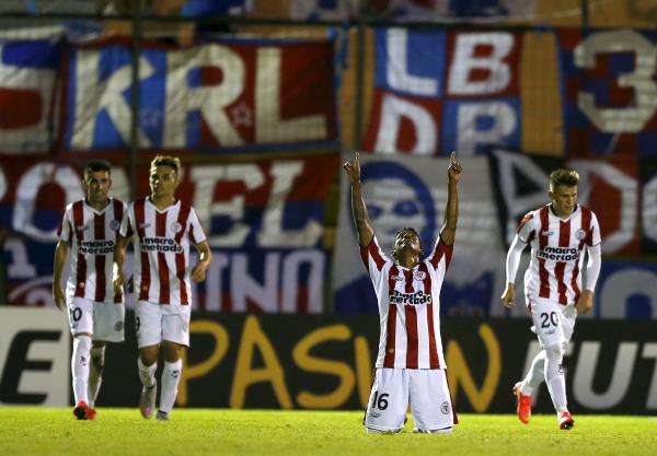 2016-02-03t025535z_860877943_gf10000293900_rtrmadp_3_soccer-uruguay_reuters