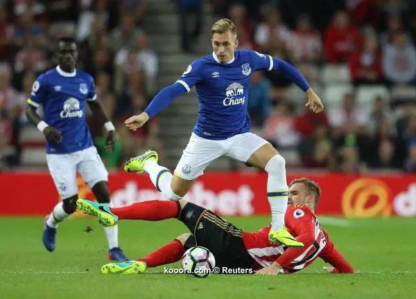 ?i=reuters%2f2016-09-12%2f2016-09-12t204541z_116714741_mt1aci14606941_rtrmadp_3_soccer-england-sun-eve_reuters