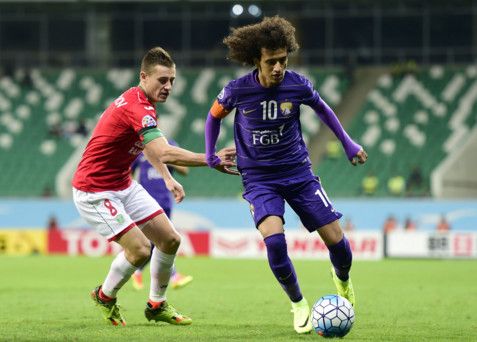 عموري خلال المباراة