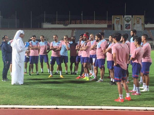 المرزوق يشد من همة اللاعبين قبل السوبر