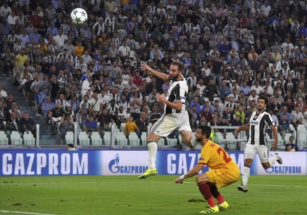 2016-09-14t200908z_42114289_lr1ec9e1jyxyw_rtrmadp_3_soccer-champions-juv-sev_reuters