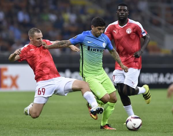 2016-09-15t202133z_116972493_mt1aci14611478_rtrmadp_3_soccer-europa-itm-bsh_reuters
