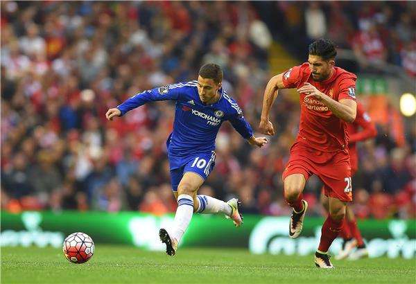 جانب من مباراة سابقة بين الفريقين