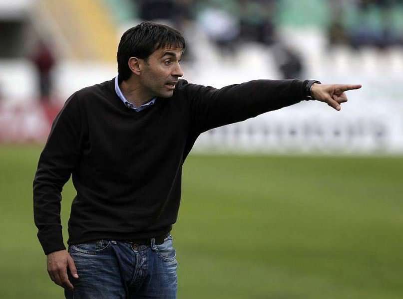 مدرب ليجانيس