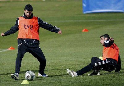 صور من التدريبات الأخيرة للمنتخب الإسباني