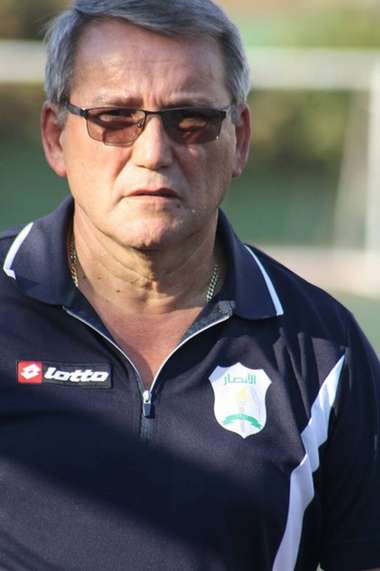 المدرب زوران بيسيتش