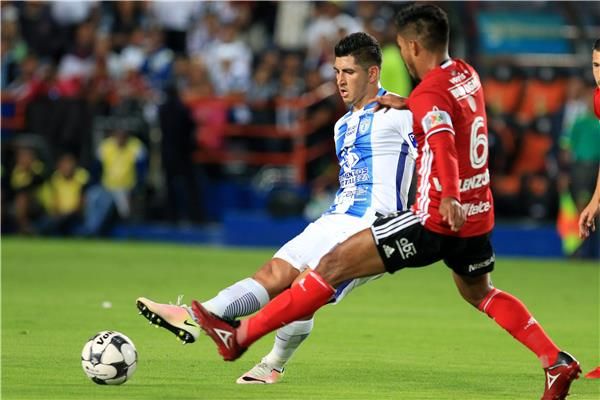 جانب من مباراة باتشوكا وتيخوانا