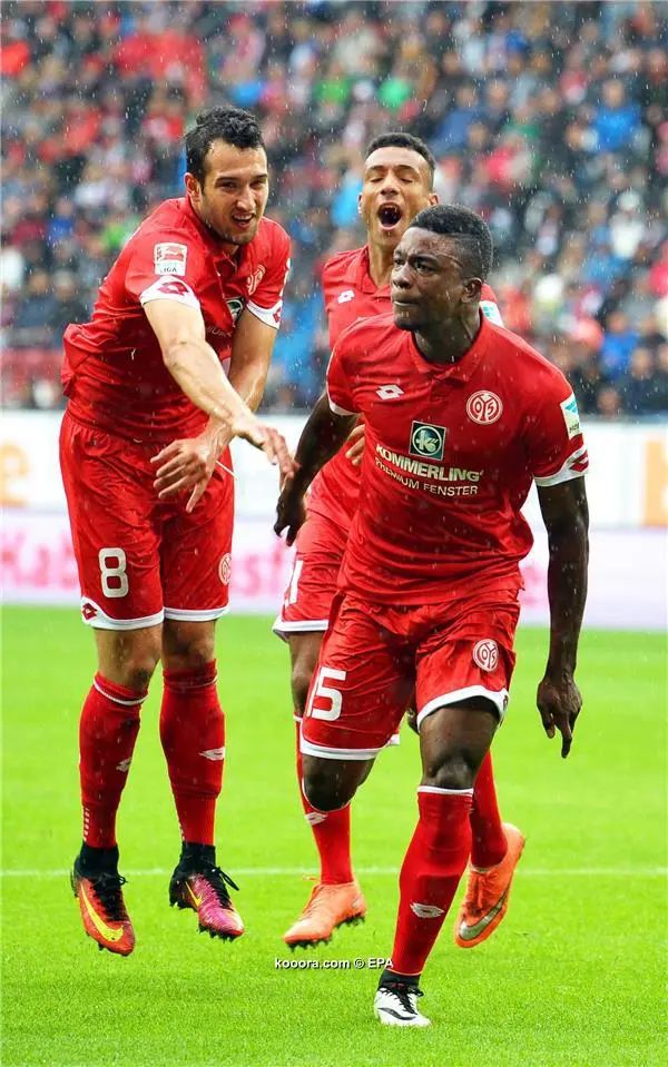 ?i=epa%2fsoccer%2f2016-09%2f2016-09-18%2f2016-09-18-05545971_epa