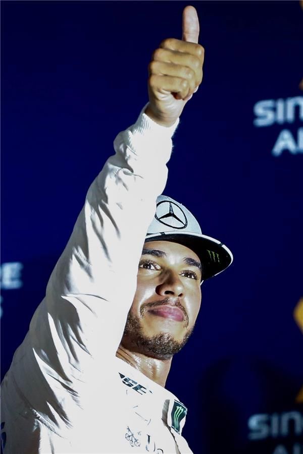  لويس هاميلتون