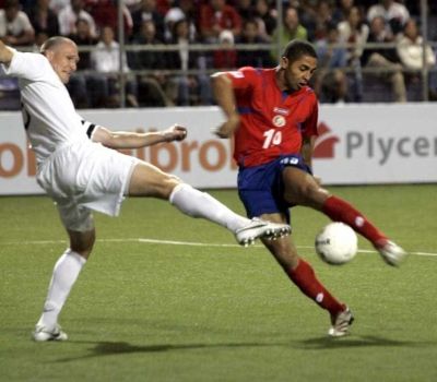 ألفارو سابوريو صاحب هدف المباراة الوحيد