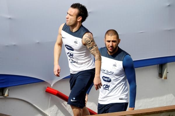 2016-04-13t155254z_441936872_d1aesydvviaa_rtrmadp_3_soccer-france-benzema_reuters