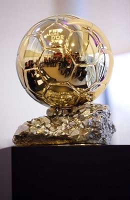 2010-12-06-00000102483016