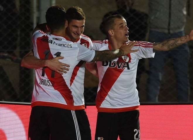 فرحة لاعبي ريفر بليت بالهدف