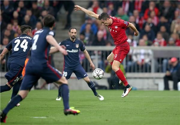 جانب من آخر مباراة جمعت الفريقين