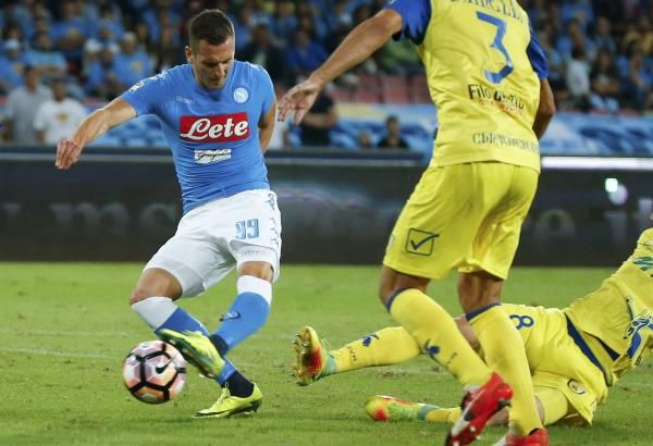 2016-09-24t202252z_1379216023_lr1ec9o1kltfw_rtrmadp_3_soccer-italy_reuters