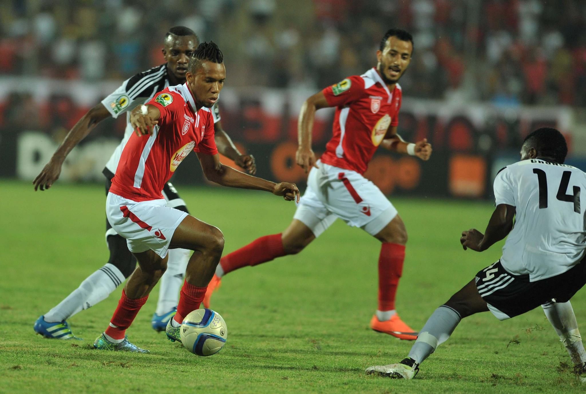  من مباراة الذهاب في سوسة بين النجم الساحلي وتي بي مازيمبي 