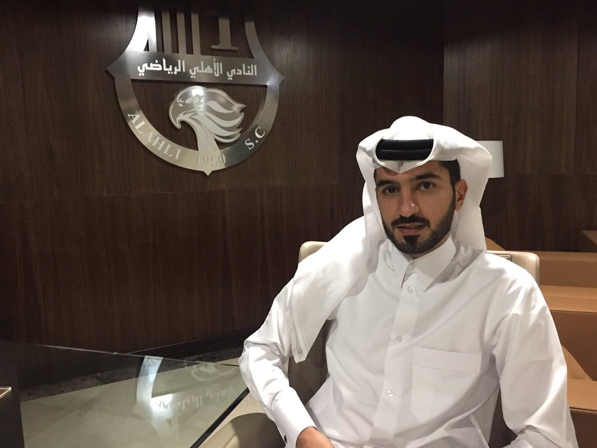 عبد الرحمن محمد ينضم للعميد