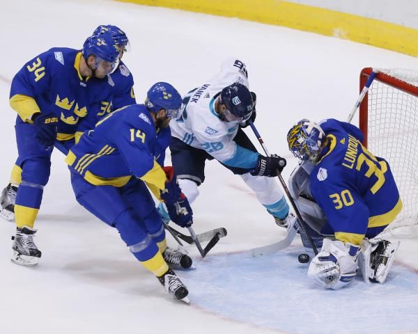 2016-09-25t205610z_1881916888_nocid_rtrmadp_3_hockey-world-cup-of-hockey-semifinals-europe-vs-sweden_reuters