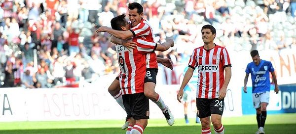 فرحة لاعبي إستوديانتس 