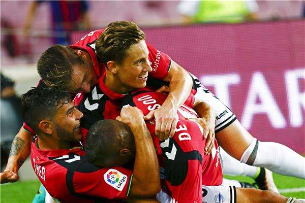 فرحة لاعبي ديبورتيفو ألافيس