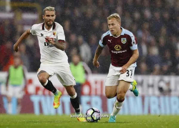 ?i=reuters%2f2016-09-26%2f2016-09-26t205057z_117924657_mt1aci14623980_rtrmadp_3_soccer-england-bur-wat_reuters