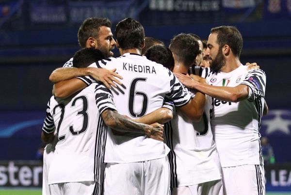 فرحة لاعبي يوفنتوس