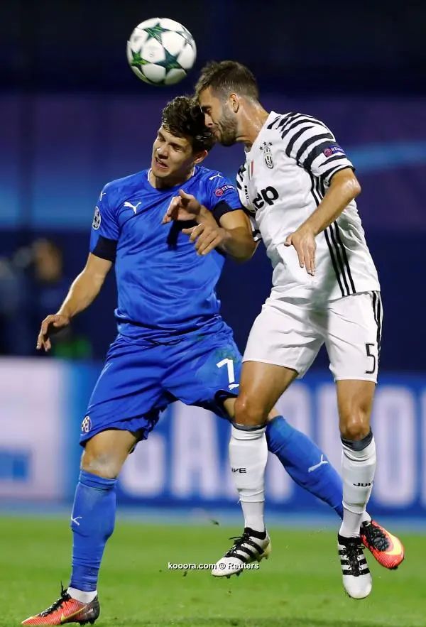 ?i=reuters%2f2016-09-27%2f2016-09-27t191801z_1154261359_d1beudtmknac_rtrmadp_3_soccer-champions-gdz-juv_reuters