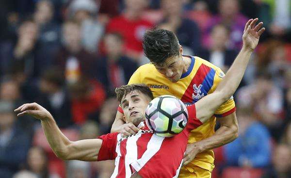 2016-09-24t152331z_117732211_mt1aci14620882_rtrmadp_3_soccer-england-sun-cry_reuters