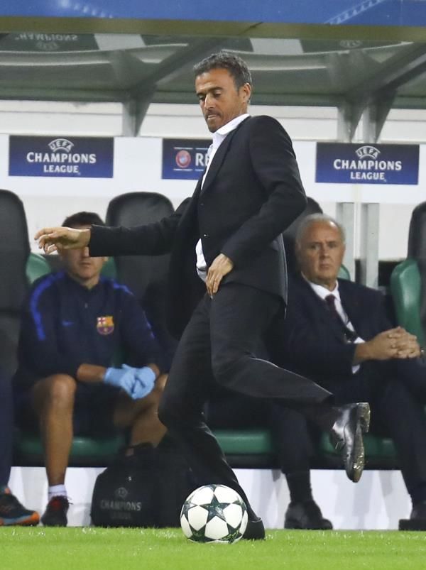 2016-09-28t190357z_1793739271_lr1ec9s1gyb49_rtrmadp_3_soccer-germany_reuters