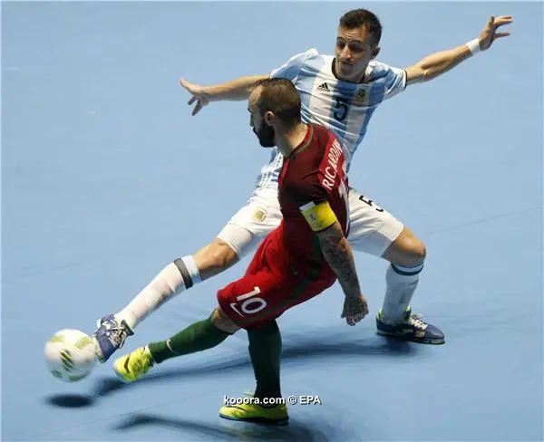 ?i=epa%2fsoccer%2f2016-09%2f2016-09-29%2f2016-09-29-05561279_epa