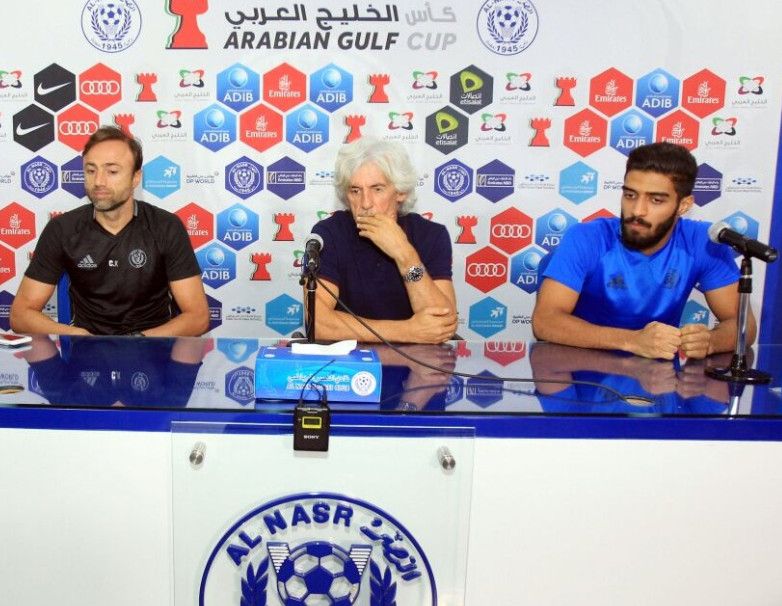  إيفان يوفانوفتيش من المؤتمر الصحفي