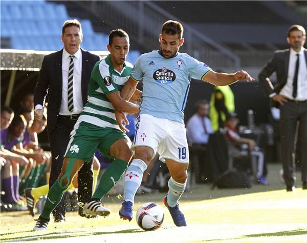 من لقاء سيلتا فيجو وباناثيانكوس