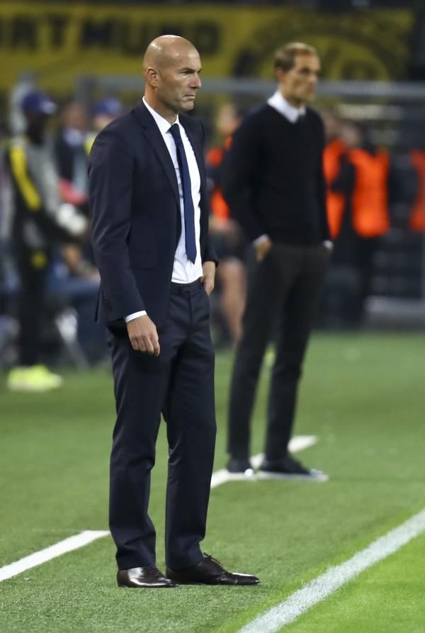 2016-09-27t190244z_1912150677_lr1ec9r1gwaqr_rtrmadp_3_soccer-germany_reuters