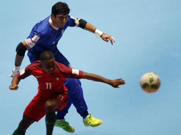 20161001-636109482875644689w_efe