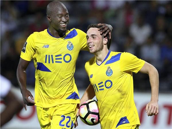 فرحة لاعبي بورتو